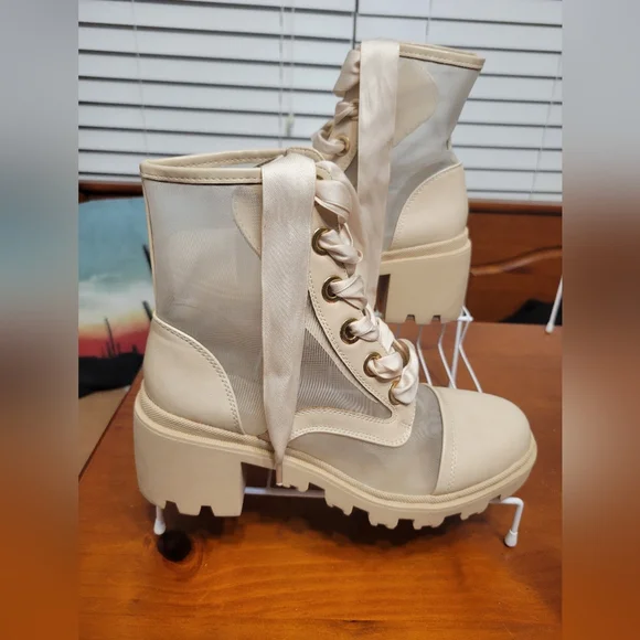Mesh combat boots size 8.5 women's - Picture 1 of 7
